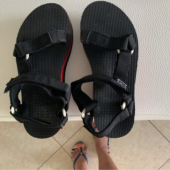 Teva Women's Black and Red Sandals - Picture 2 of 4